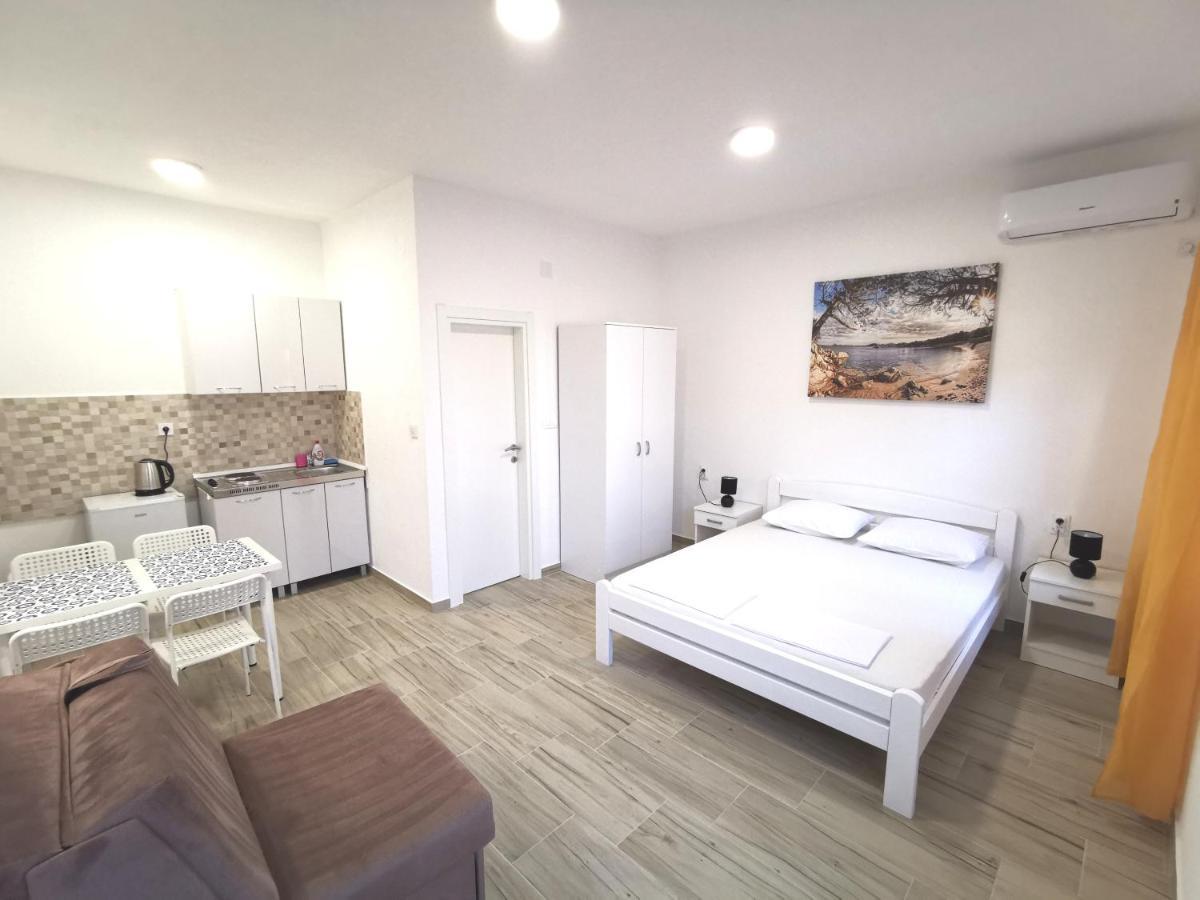 Appartamento Dorija Zelenika  Esterno foto